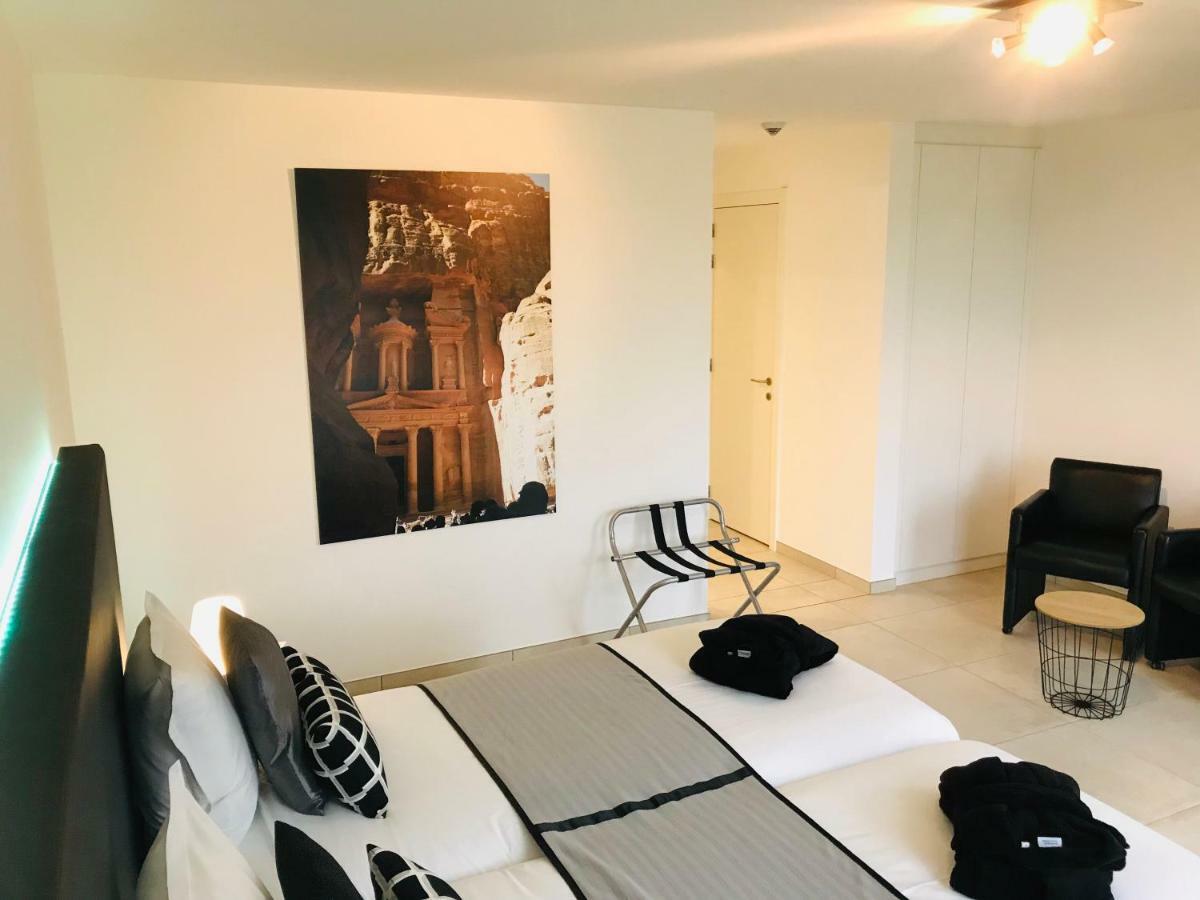 Vita Roka Met Extra Luxe Prive Wellness Ursel Exterior photo