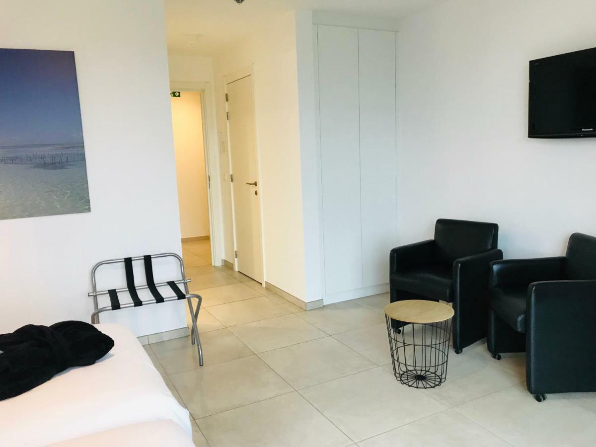 Vita Roka Met Extra Luxe Prive Wellness Ursel Exterior photo